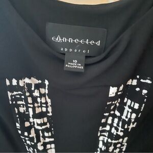 Really soft black & white dress with a cute flare bottom!!!